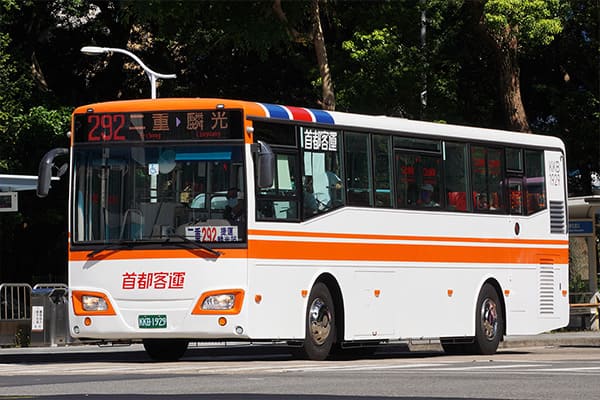 市區公車